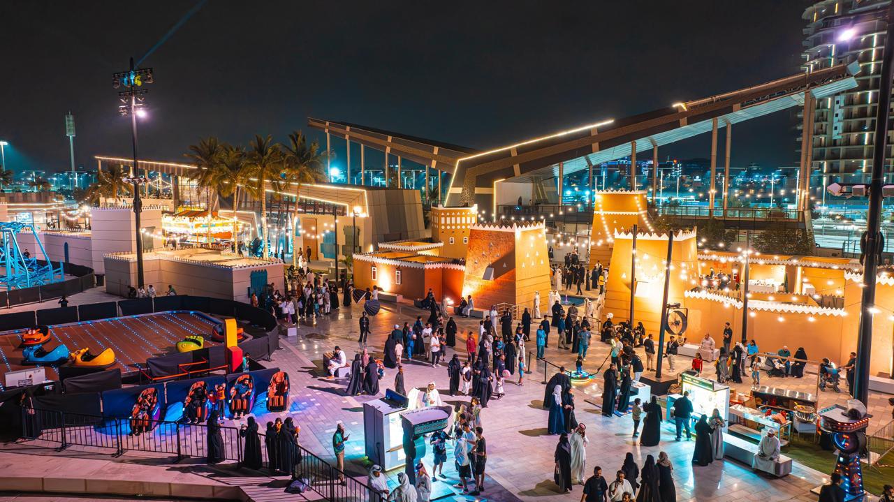 Jeddah Promenade during Eid al-Fitr 2025, illuminated waterfront destination